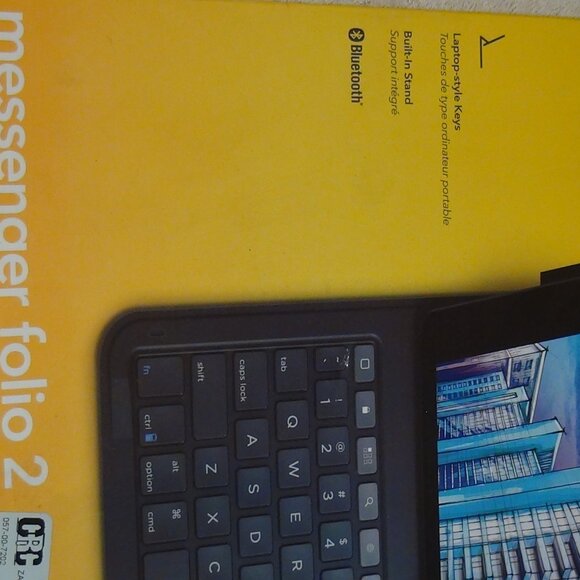 ZAGG Apple iPad 10.2/iPad 10.5" iPad Air 3rd Gen Messenger Folio 2 Keyboard - Picture 2 of 15